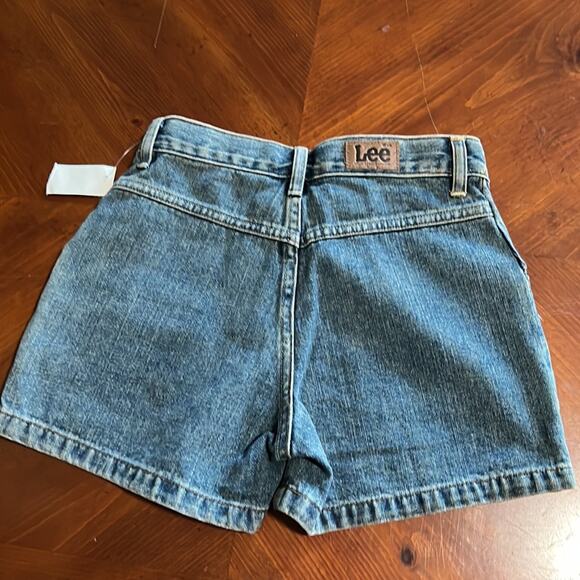 Lee Girls Blue Denim Jeans Shorts Size 10 Pockets High Waist - Picture 2 of 8